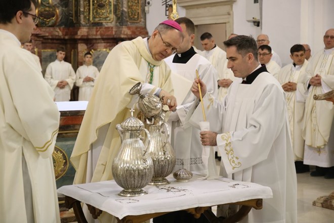 ​Misa posvete ulja u varaždinskoj katedrali